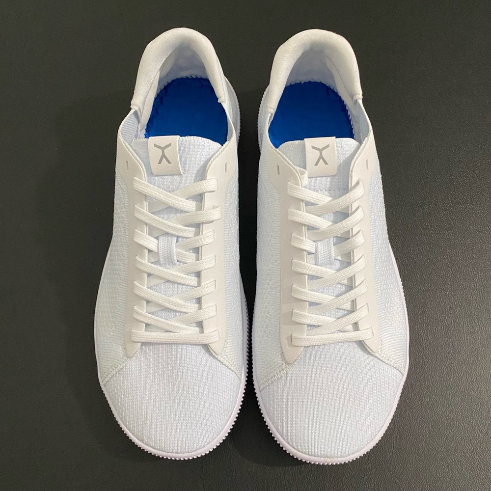 Flux Adapt Trainer Barefoot Sneakers New NWOT Athletic Gym Athleisure Wh…